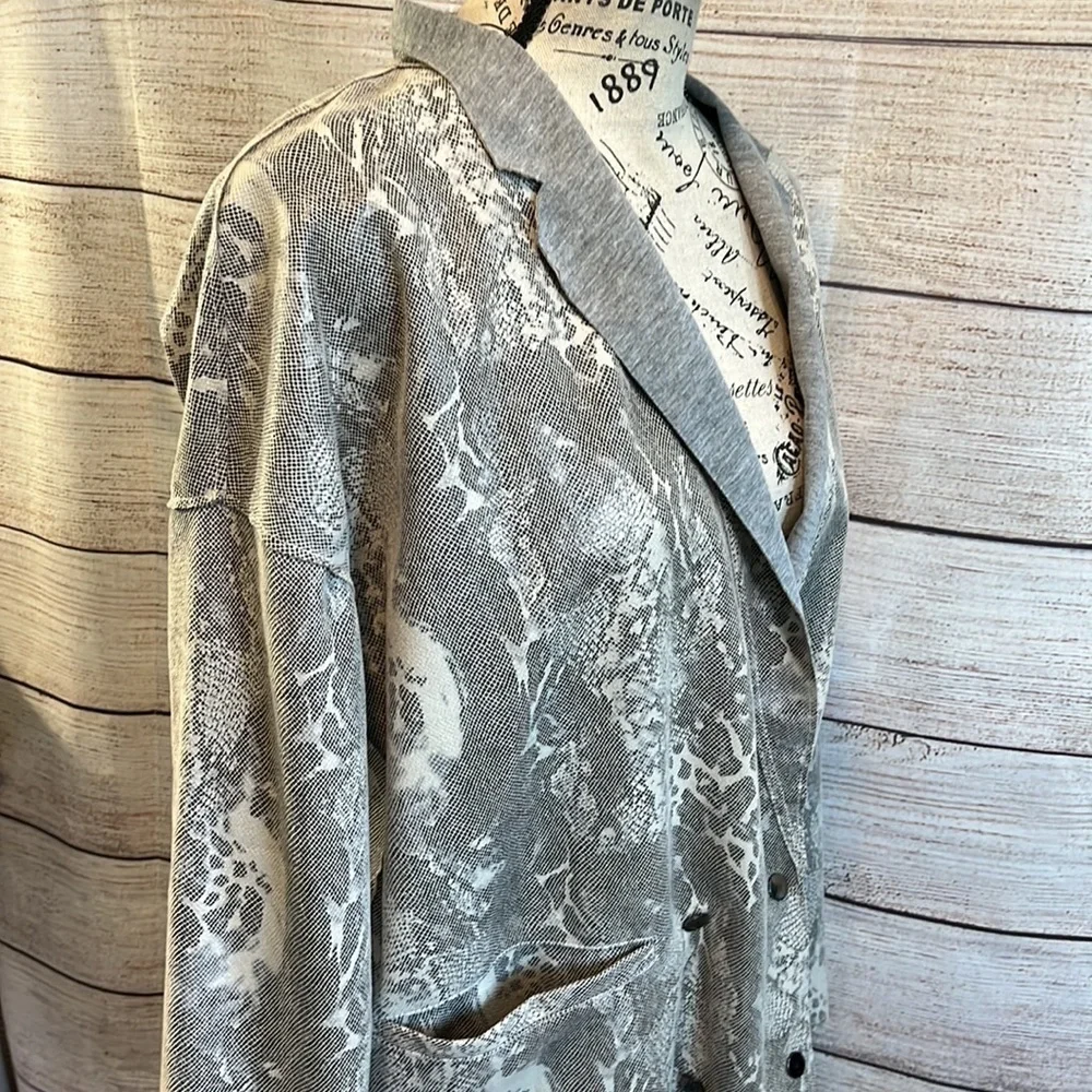 Coster Copenhagen Long Blazer Faux Python Snake Print Relaxed Fit Size 36 Small